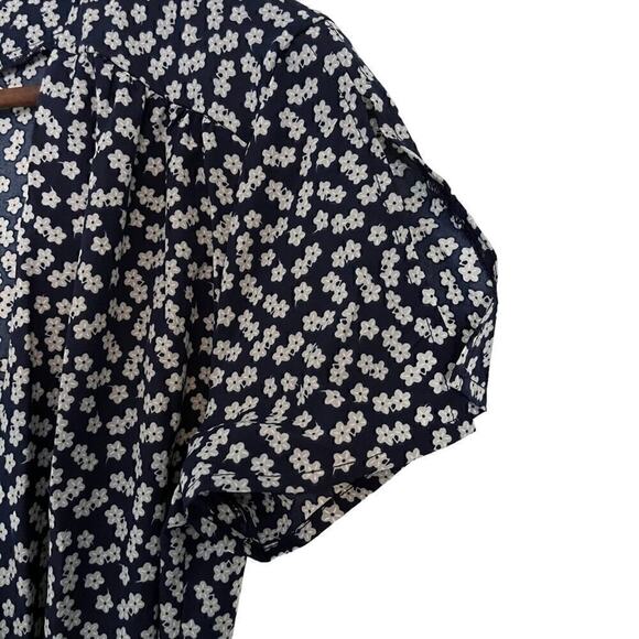 SHEIN Ditsy Floral Print Wrap Dress Blue New Size Large knee length boho - Picture 6 of 10